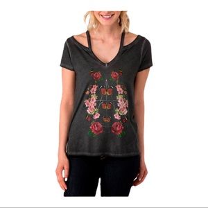 Lucky Brand Size Medium Grey Cold Shoulder Butterfly Triangle Floral Shirt